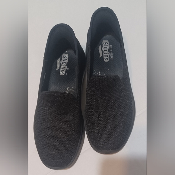 Sketchers Arch Support Hands Free Black Slip-On Shoes 100% BRAND NEW - Picture 6 of 7
